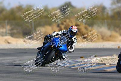 media/Jan-14-2024-SoCal Trackdays (Sun) [[2e55ec21a6]]/Turn 2 (1025am)/